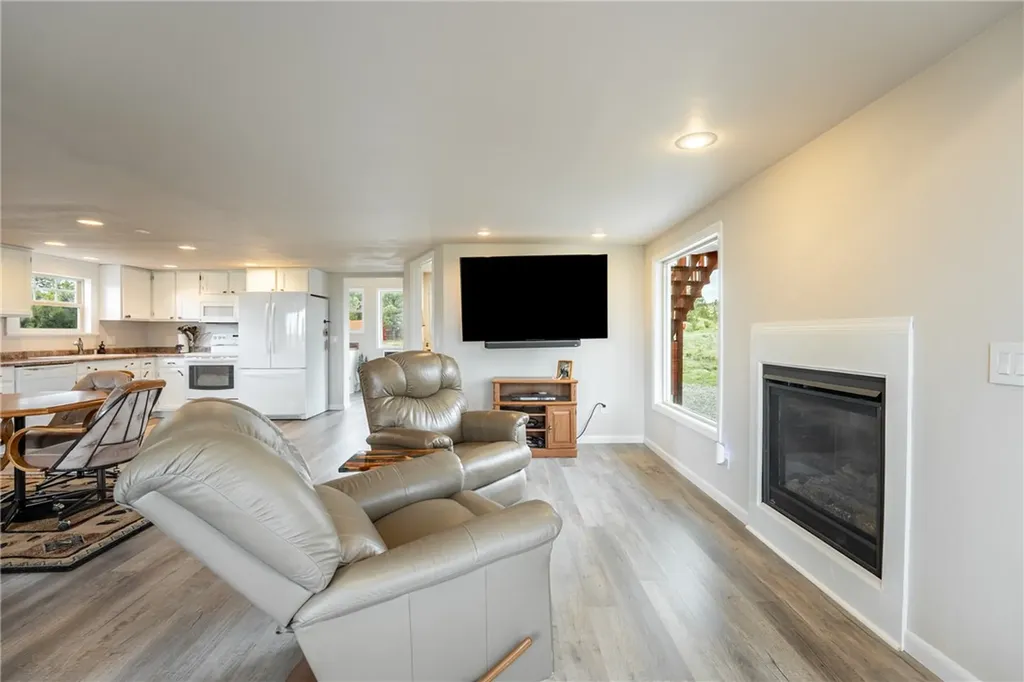 322 Bundy Road Lavina MT 59046