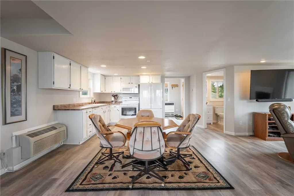 322 Bundy Road Lavina MT 59046