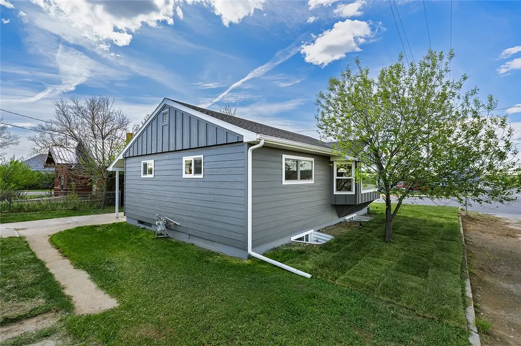 704 2nd Street NW Harlowton MT 59036