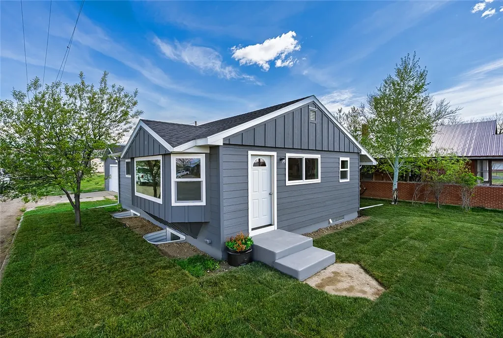 704 2nd Street NW Harlowton MT 59036