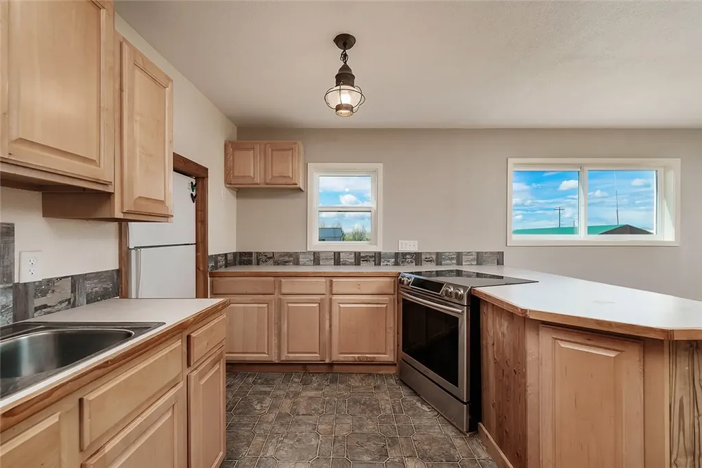 704 2nd Street NW Harlowton MT 59036