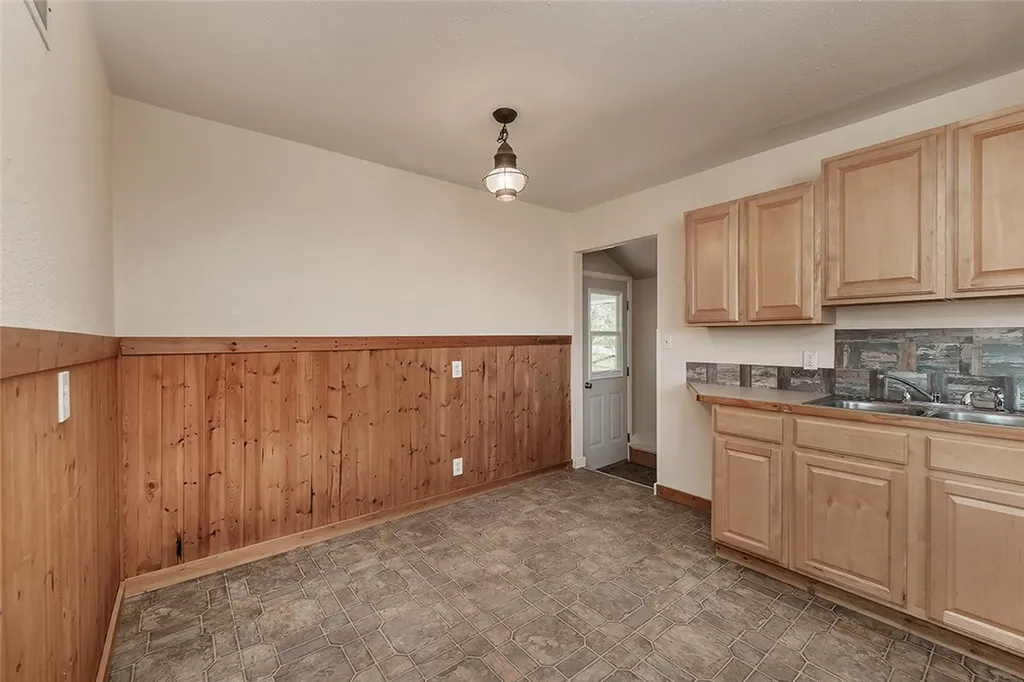 704 2nd Street NW Harlowton MT 59036