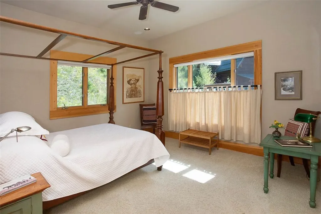 24 E Sheep Mountain Road Red Lodge MT 59068