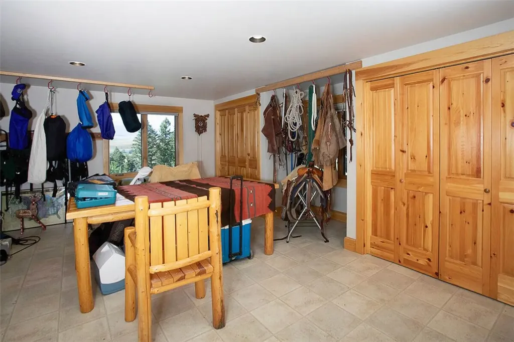 24 E Sheep Mountain Road Red Lodge MT 59068