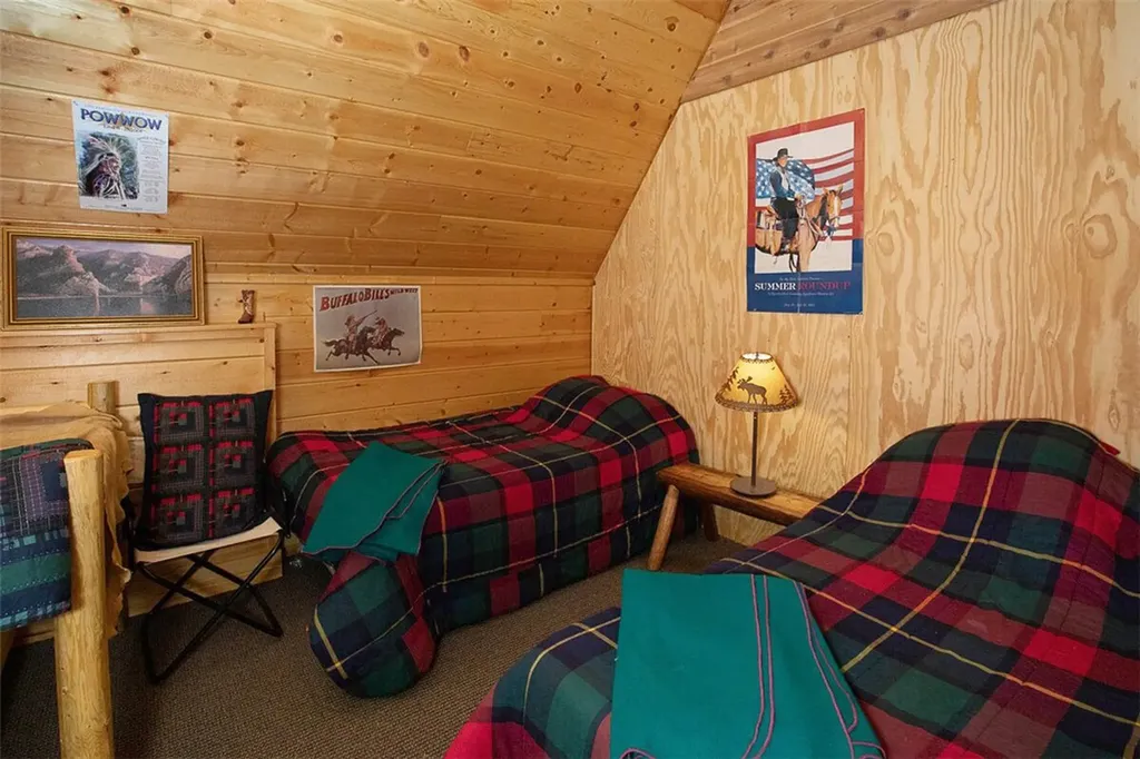 24 E Sheep Mountain Road Red Lodge MT 59068