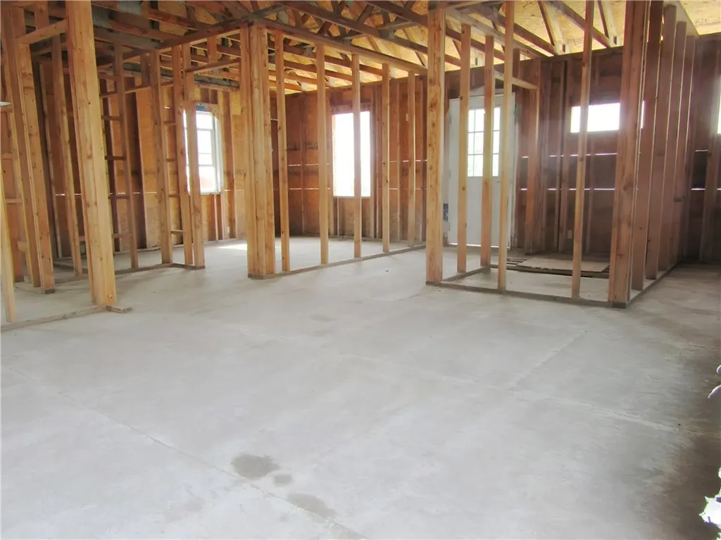 121 Peritse Avenue Huntley MT 59037