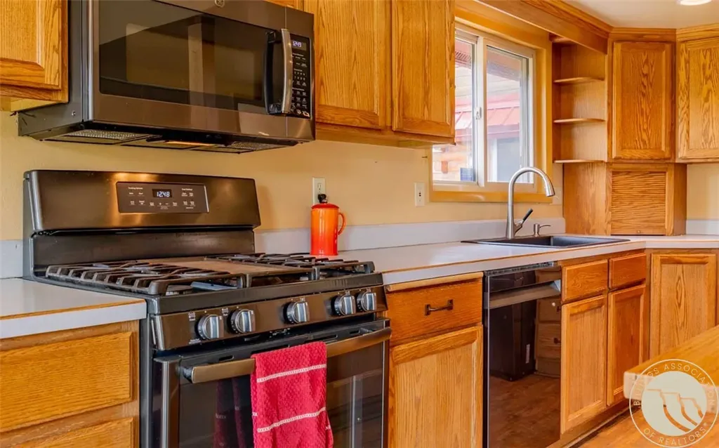 12 Comanche Trail Red Lodge MT 59068