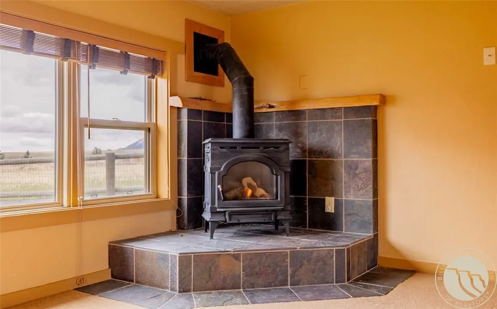 12 Comanche Trail Red Lodge MT 59068