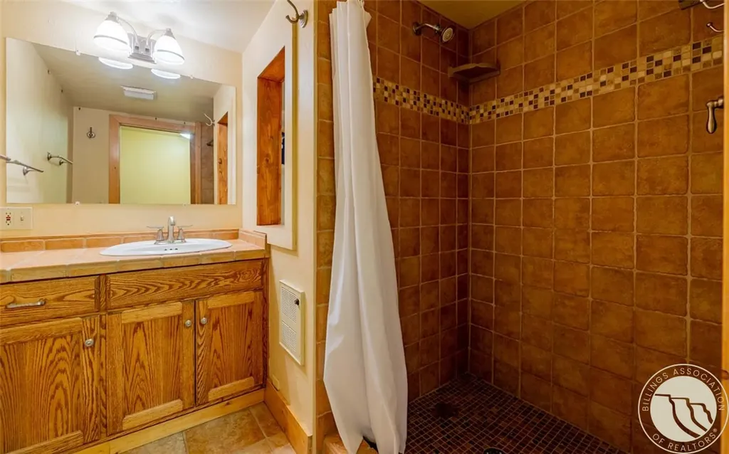 12 Comanche Trail Red Lodge MT 59068