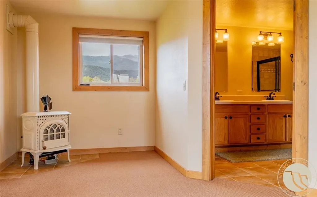 12 Comanche Trail Red Lodge MT 59068