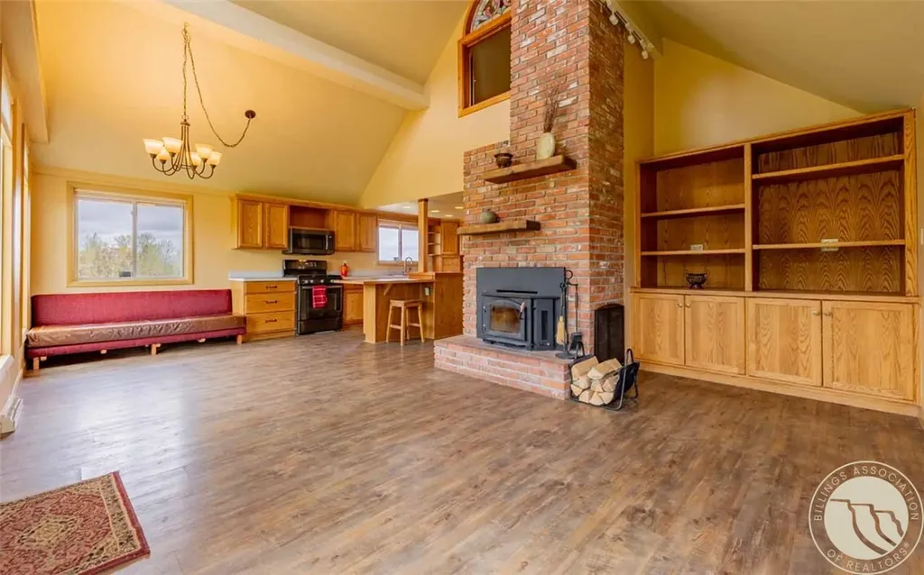 12 Comanche Trail Red Lodge MT 59068