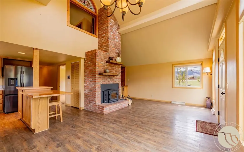 12 Comanche Trail Red Lodge MT 59068