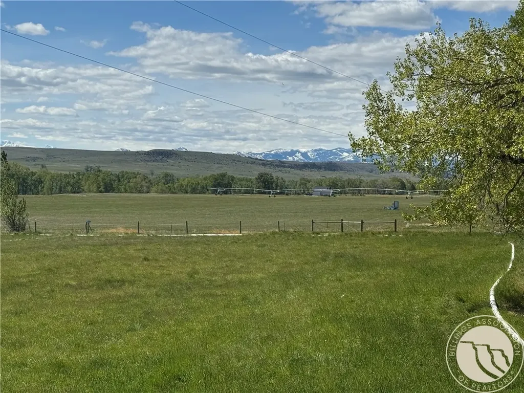 3 Fishing Hole Drive Big Timber MT 59011
