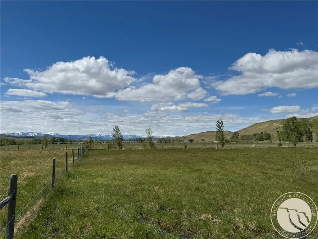 3 Fishing Hole Drive Big Timber MT 59011