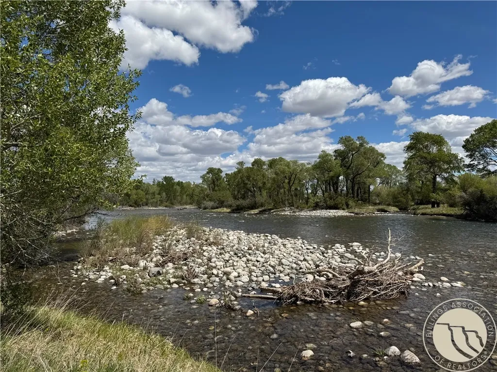 3 Fishing Hole Drive Big Timber MT 59011