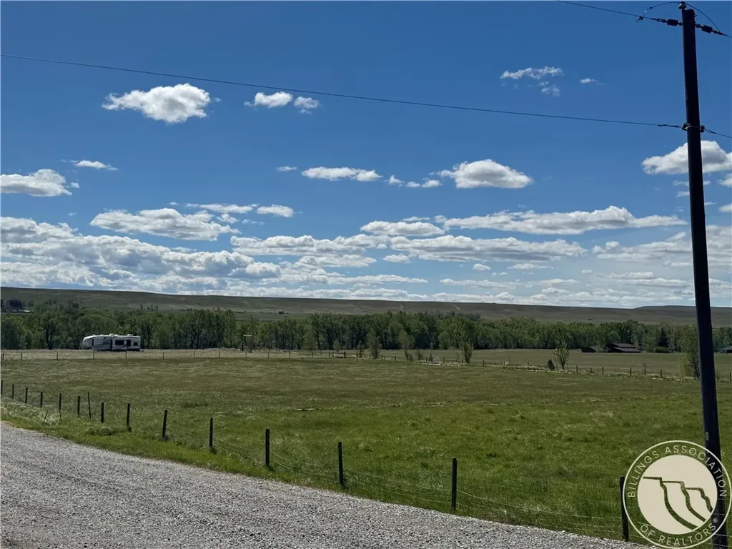 3 Fishing Hole Drive Big Timber MT 59011
