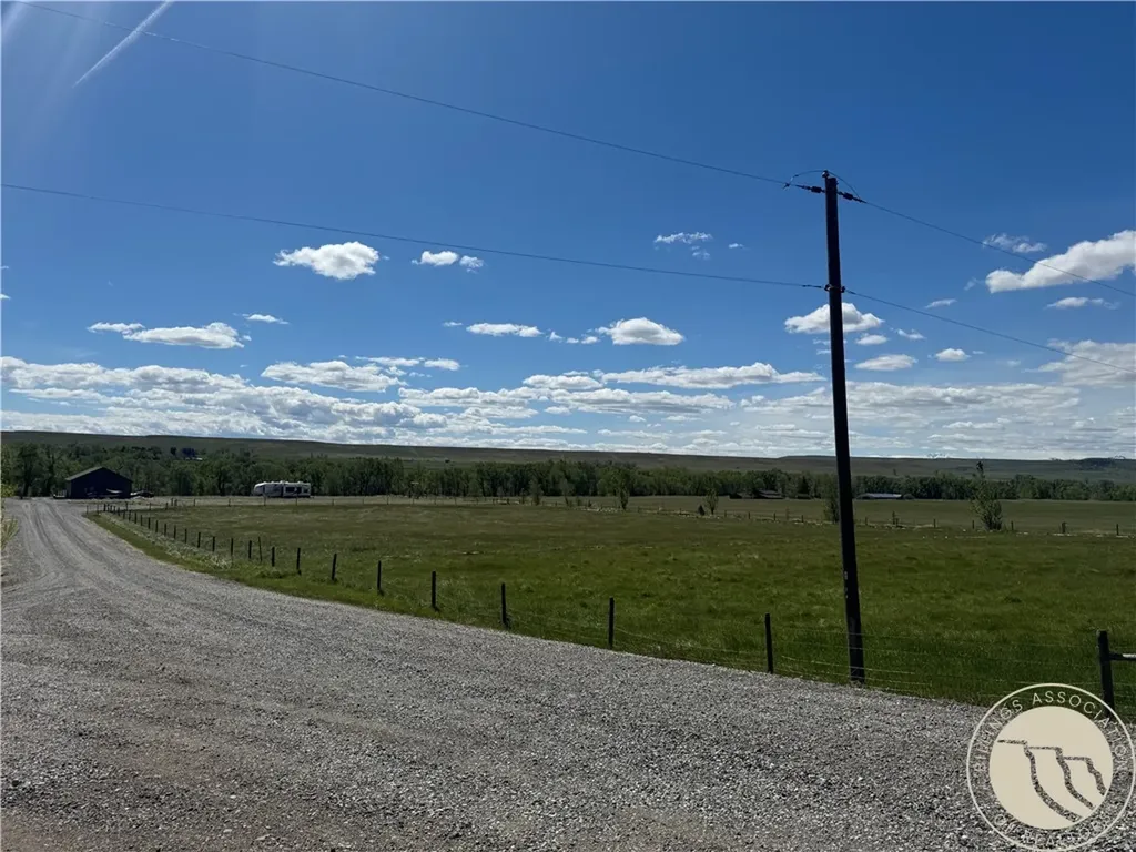 3 Fishing Hole Drive Big Timber MT 59011