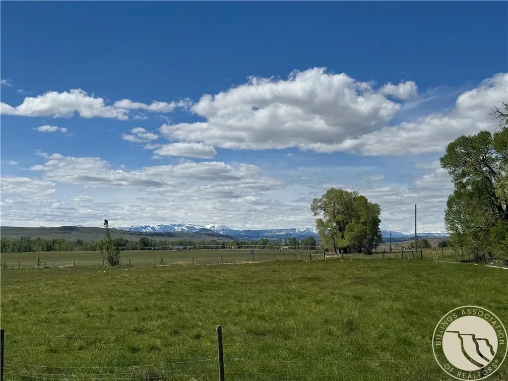 3 Fishing Hole Drive Big Timber MT 59011
