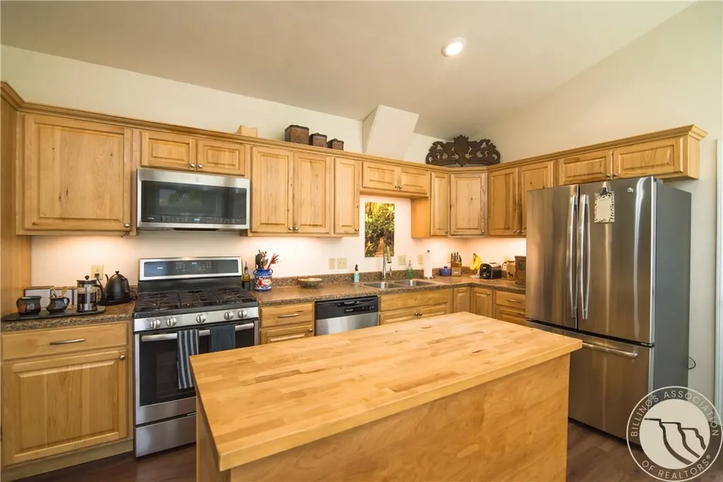 215 Broadway S Red Lodge MT 59068