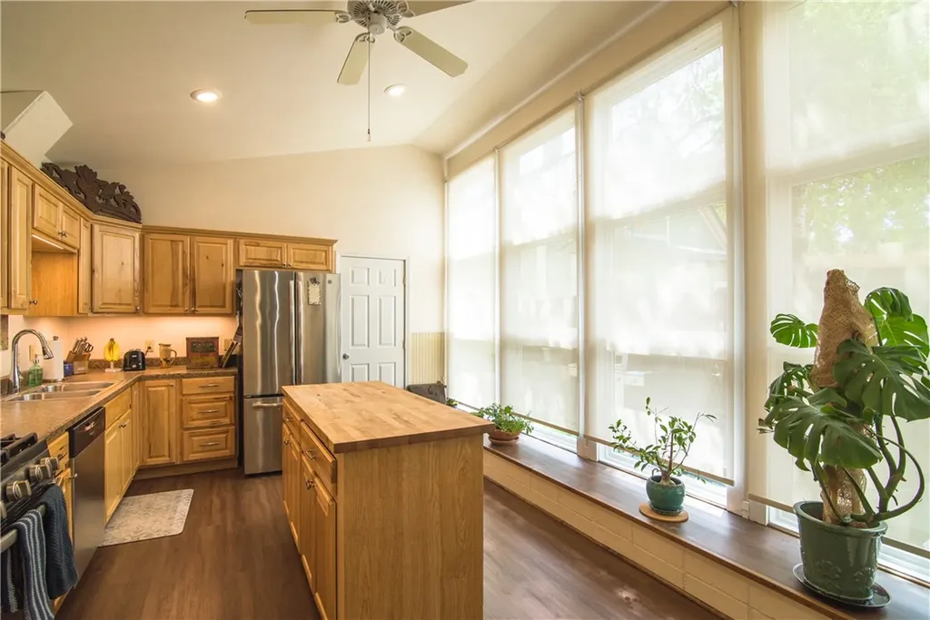 215 Broadway S Red Lodge MT 59068