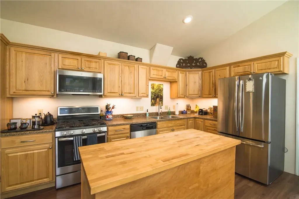 215 Broadway S Red Lodge MT 59068