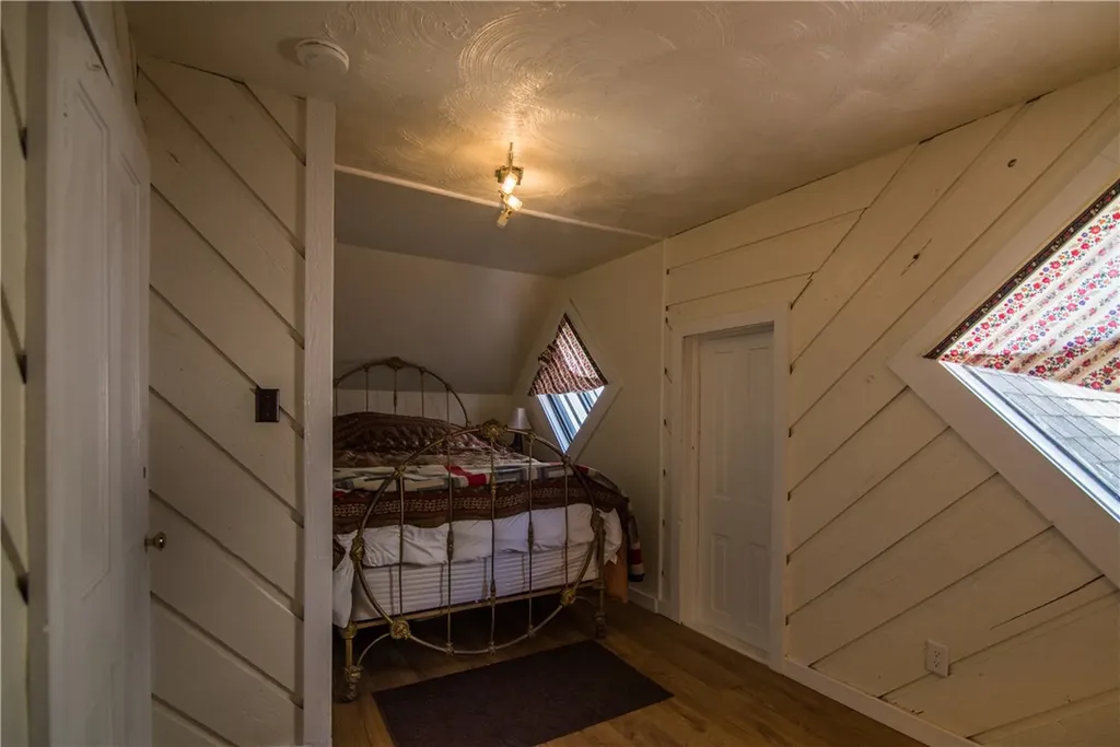 215 Broadway S Red Lodge MT 59068