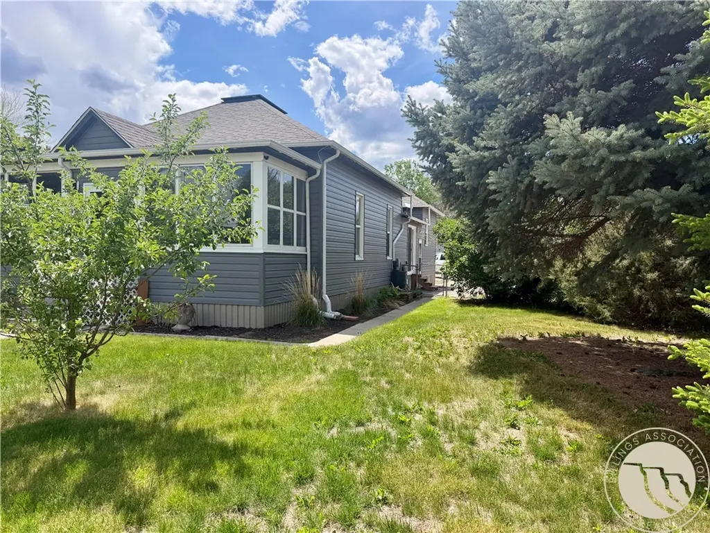 242 N 13th Avenue Forsyth MT 59327