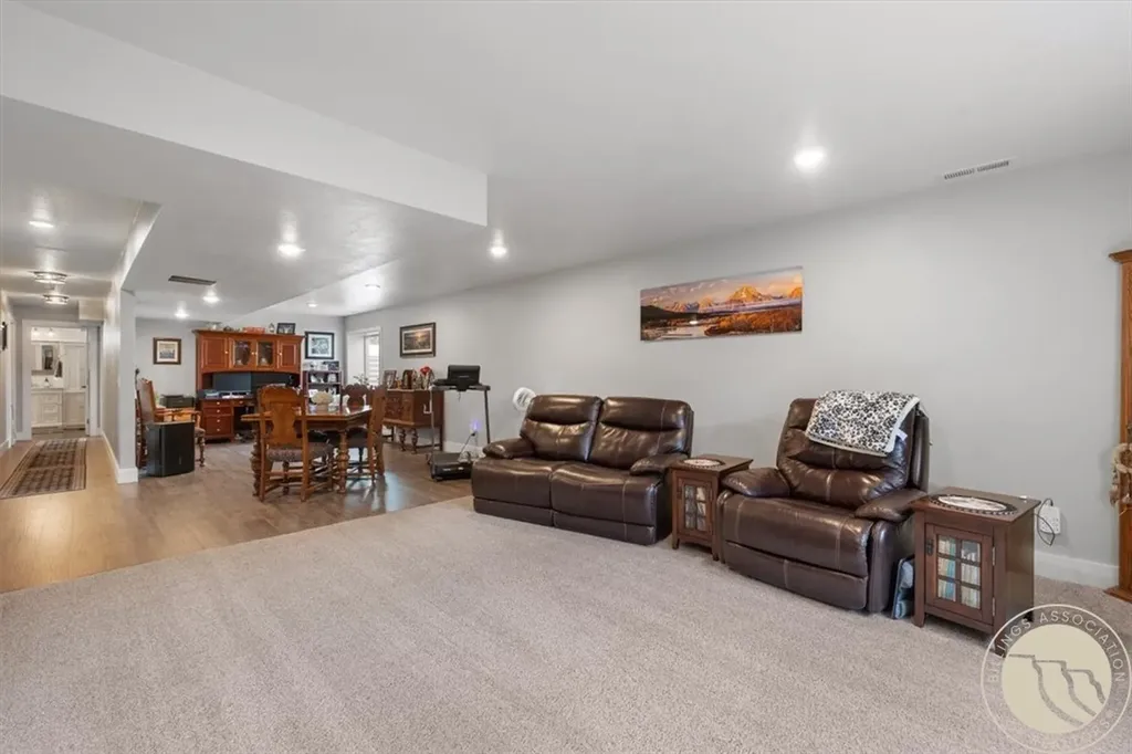 3755 Winter Drive Billings MT 59101