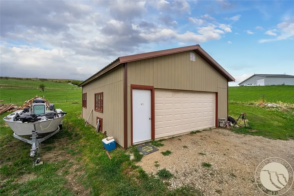 3 Rolling Hills Red Lodge MT 59068
