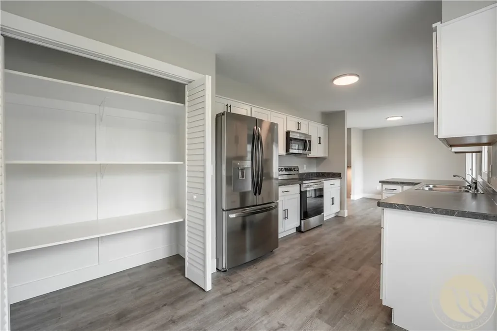 855 Ginger Avenue Billings MT 59105