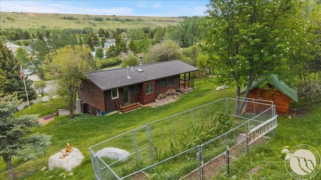 621 S White Avenue Red Lodge MT 59068