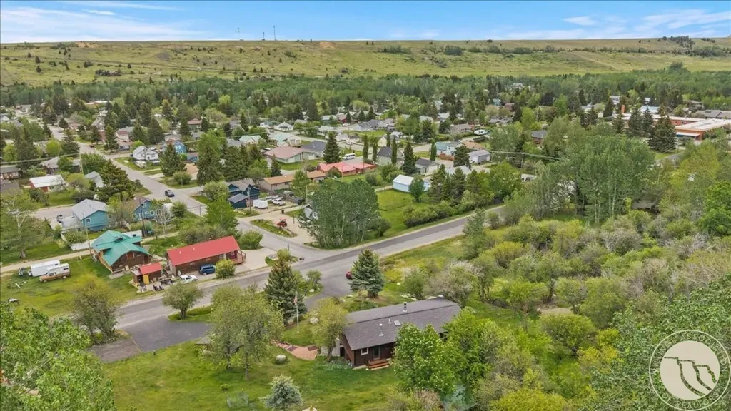 621 S White Avenue Red Lodge MT 59068