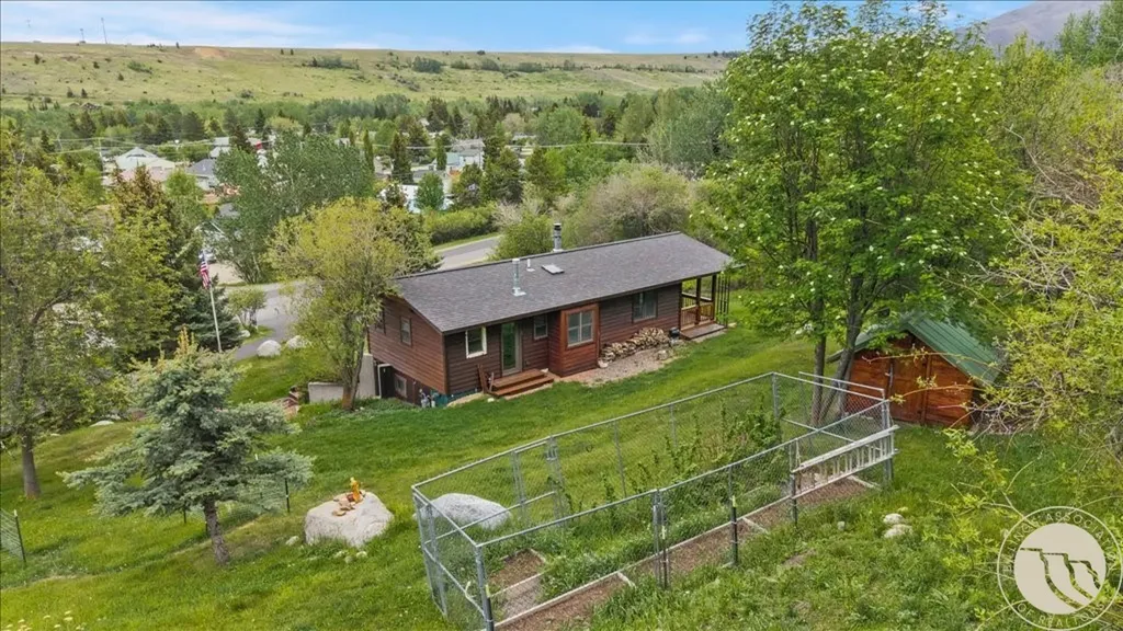 621 S White Avenue Red Lodge MT 59068