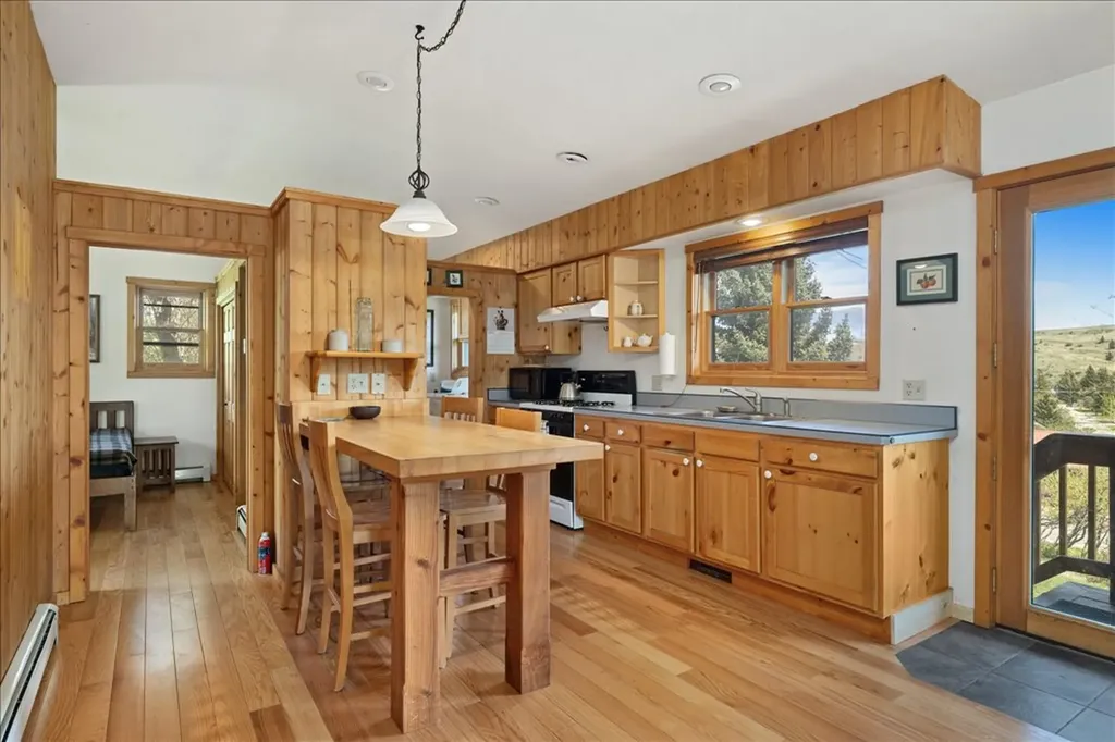 621 S White Avenue Red Lodge MT 59068