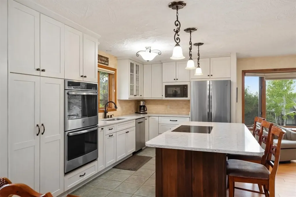 4325 Pine Cove Road Billings MT 59106