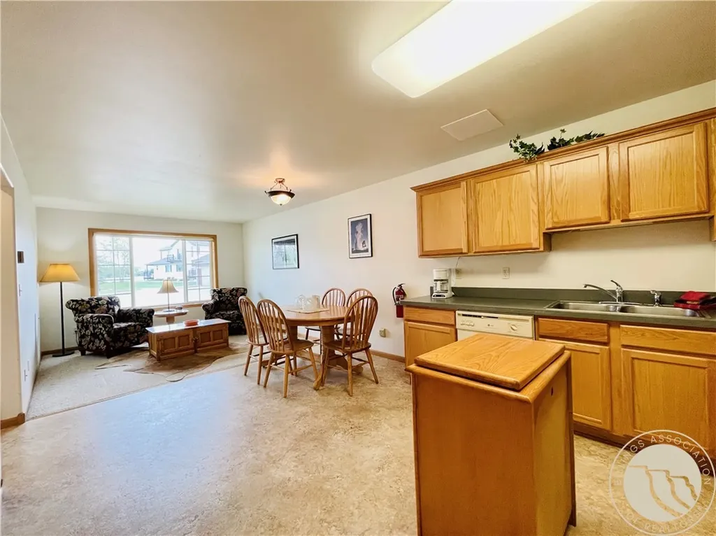 740 Lower Continental, Unit 5 Drive Red Lodge MT 59068
