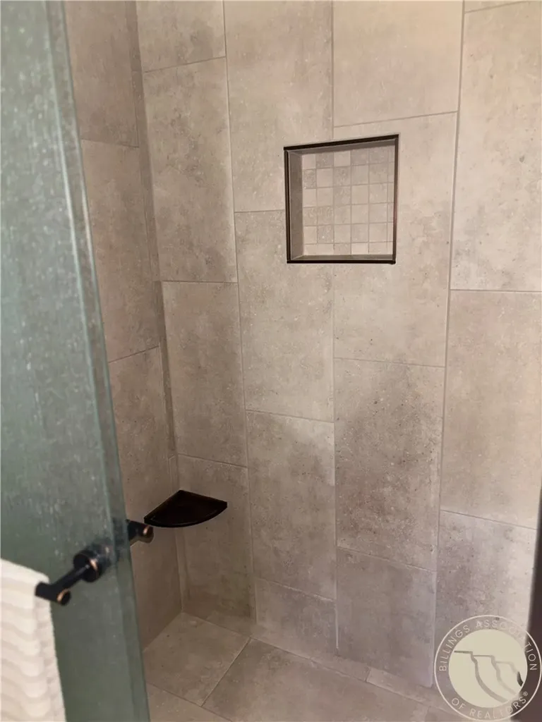 2309 Bonnevue Square Billings MT 59102