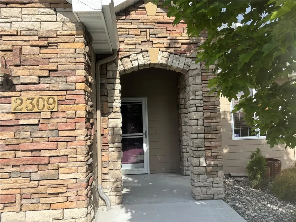 2309 Bonnevue Square Billings MT 59102