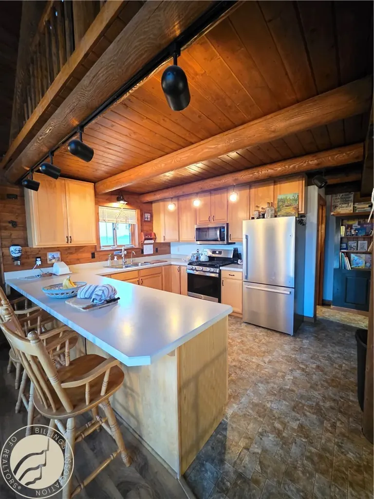 143 Owl Canyon Road Reed Point MT 59069