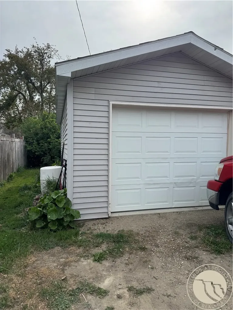208 S Park Street Joliet MT 59041