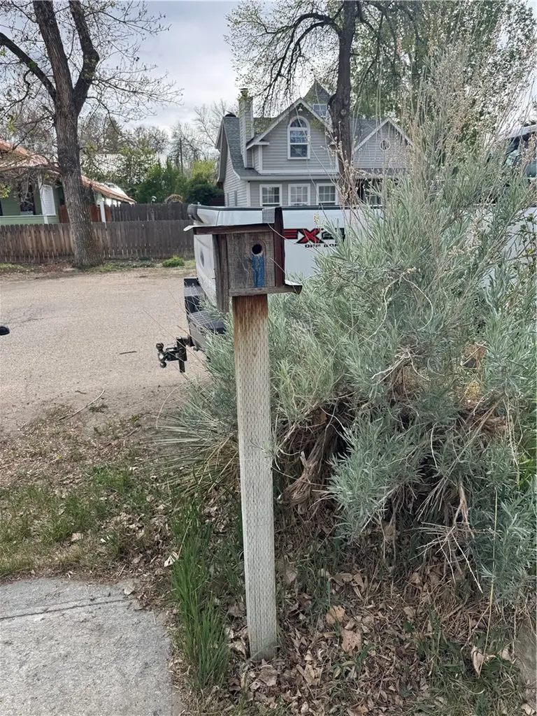 208 S Park Street Joliet MT 59041