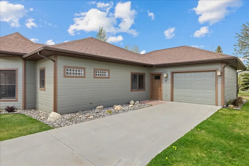 23 Lindsay Lane Red Lodge MT 59068