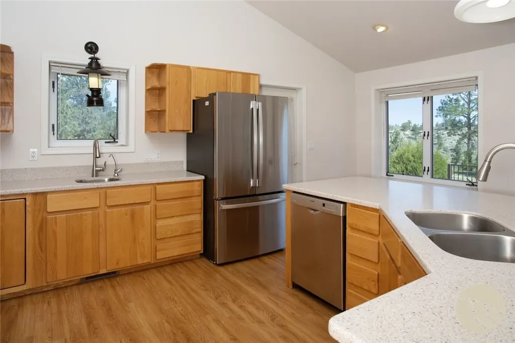 1205 Stonehouse Road Shepherd MT 59079