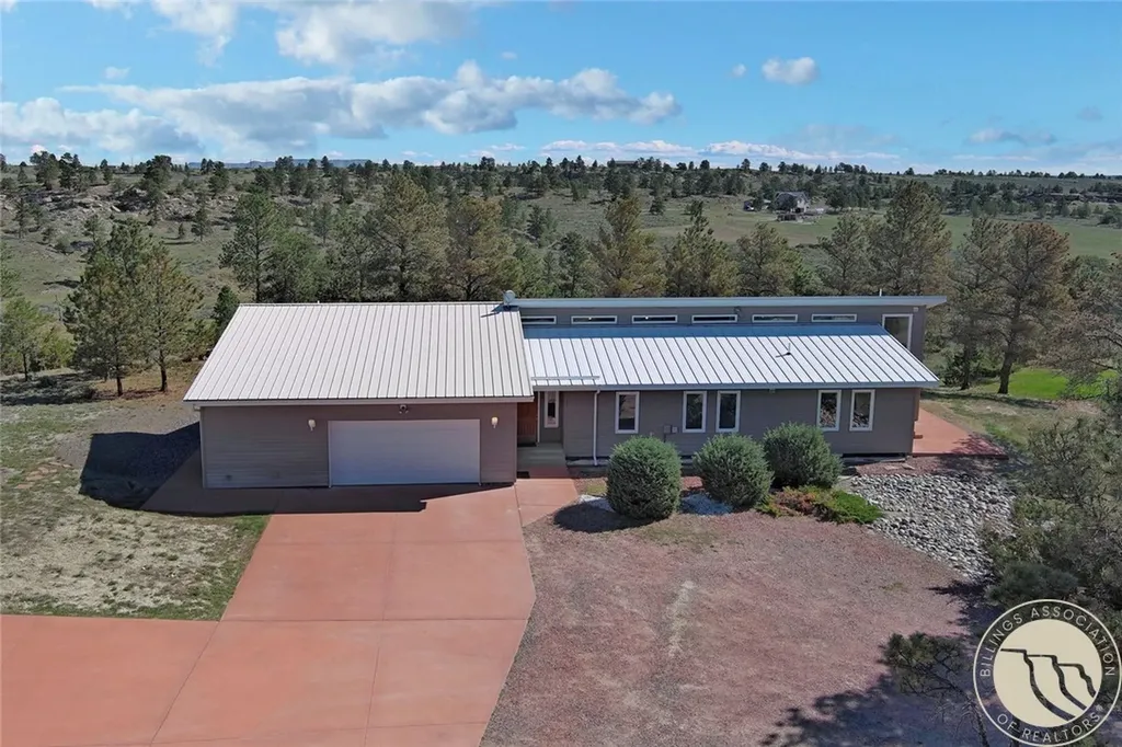 1205 Stonehouse Road Shepherd MT 59079