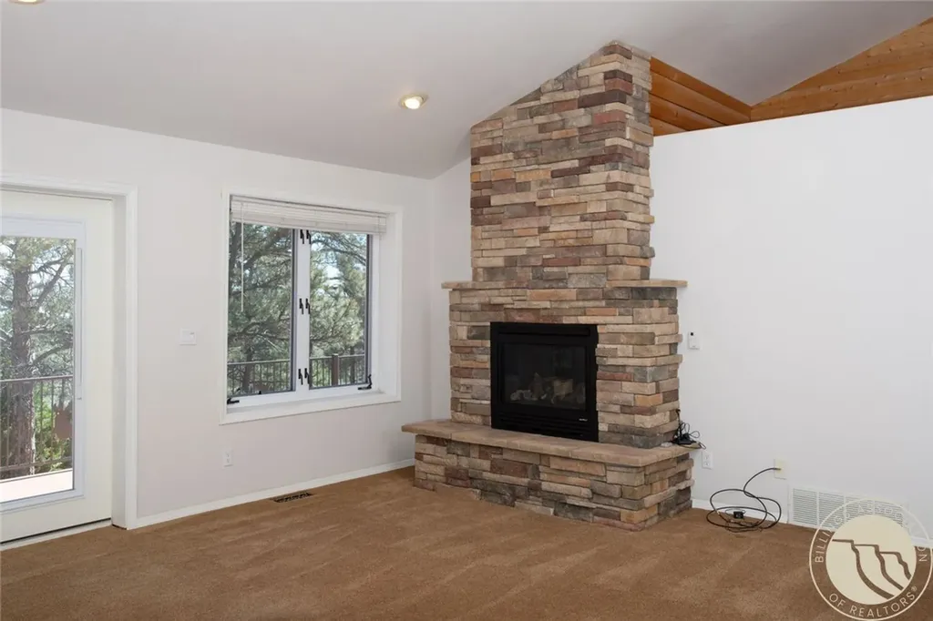 1205 Stonehouse Road Shepherd MT 59079