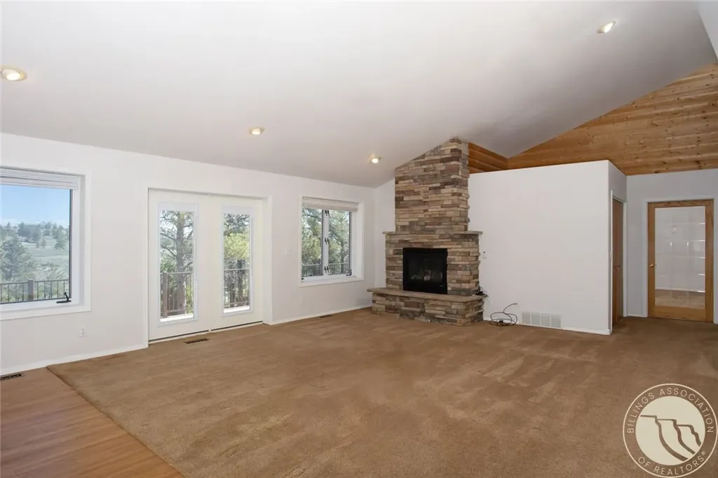1205 Stonehouse Road Shepherd MT 59079