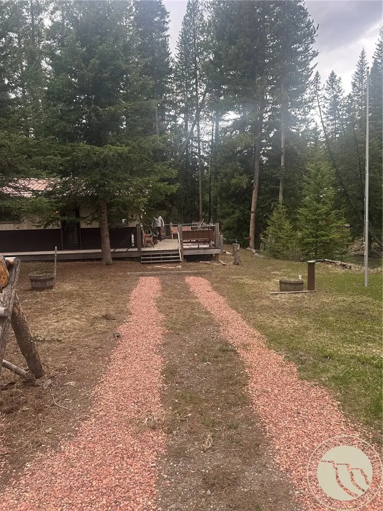7 Grizzly Bear Road Cooke City MT 59081