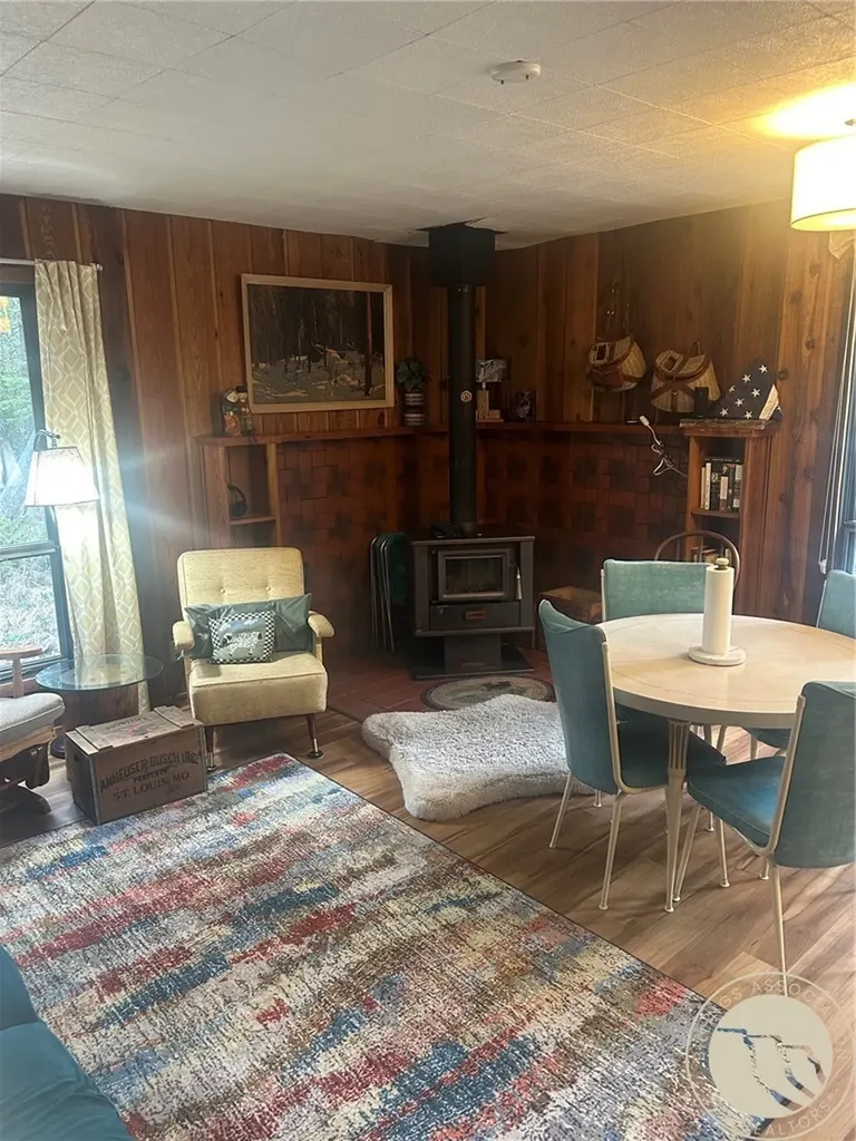 7 Grizzly Bear Road Cooke City MT 59081