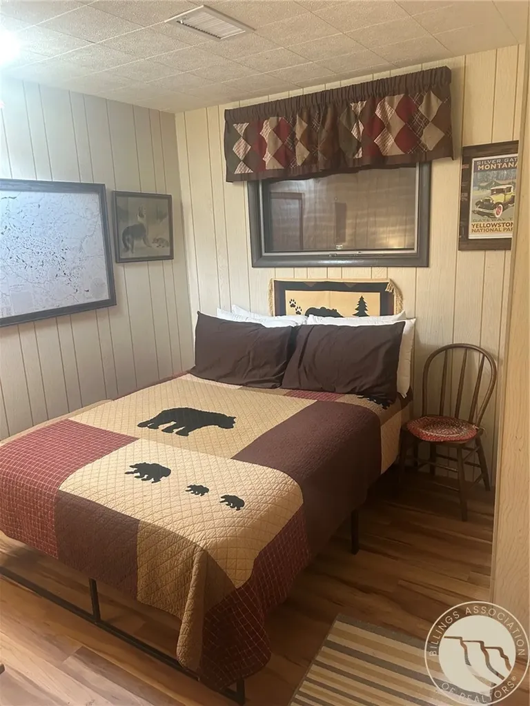 7 Grizzly Bear Road Cooke City MT 59081