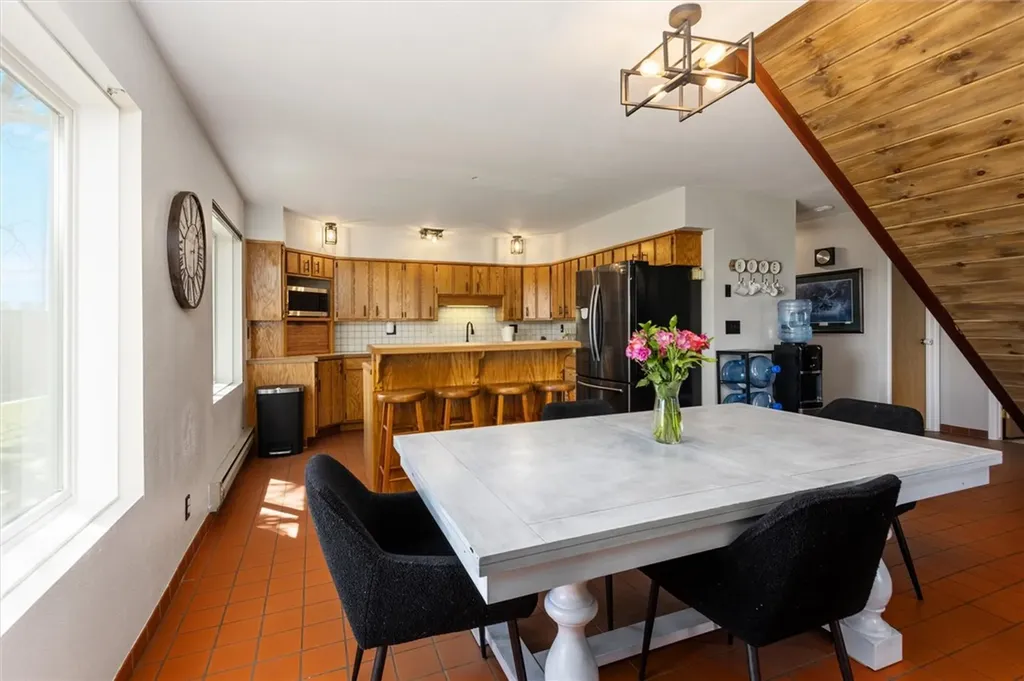 1679 Jute Street Huntley MT 59037